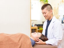 こじま 富雄団地接骨院の雰囲気（首肩こり・腰痛など歴23年のベテラン国家資格者が全身を調整◎）