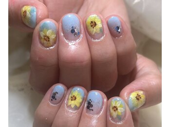 ティアリス(NAIL SALON TIARIS)/夏ネイル ひまわりネイル