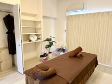 アルアリュール 名古屋丸の内店(Arua Lueur)/開放感のある施術ルーム