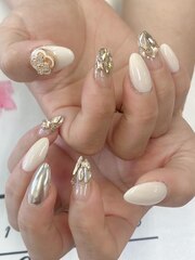NAIL MILLY (ネイル ミリー)(スタッフ一同)