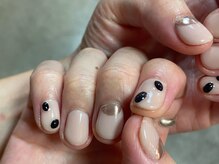 カーティシーネイルズ(curtisii NAILS)/