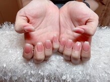 レアネイル 新宿(le'a nail)/ピンクチークネイル