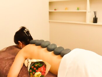 クローバー 浅草/ホットストーン