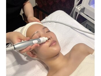 メディカルエステサロン ローズ 金沢本店(ROSE)の写真/毛穴の大掃除☆プラズマハイドラ毛穴洗浄で憧れ水光肌60分￥16,500⇒【￥5,500】