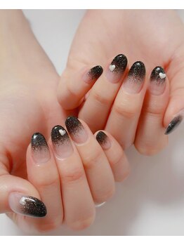 サムズアップネイル(thumbs up nail)/フラッシュのグラデーション