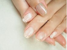 タイニーツリー(Tiny Tree)/上品マグネットネイル