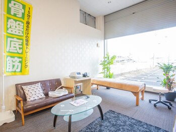 ジャパンヘルスビューティーラボ 大垣(JAPAN HEALTH BEAUTY LAB)の写真/筋トレと同等の効果◎強力なセル脂肪撃退痩身マシンでサイズダウン！