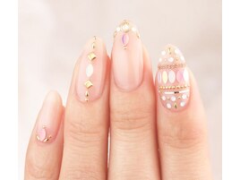 春のリーフホロネイル