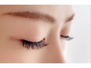 ラフィーネ(Raffine)/ボリュームラッシュ