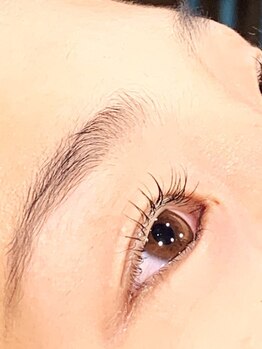 エ カールの写真/【トレンドではなく自分らしさを大切にしたい方へ】骨格/表情/お客様の雰囲気に合った目元をご提案♪