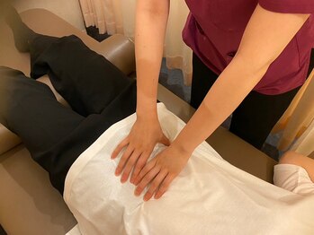 かがやき骨盤整体院 阪急茨木市/施術風景