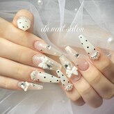 ディーエヌネイルサロン(d’n nailsalon)