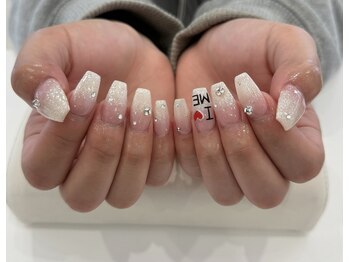 nail