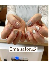 エマサロン(Ema Salon)/