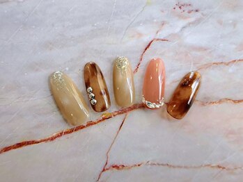 【Takeshita】べっ甲ネイル