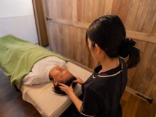 クマの冬眠 南川添店/施術風景