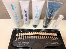 ブラックスワン(Black Swan)/肌も美しく魅せるピカピカ白い歯