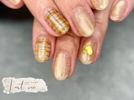 シンプルアート×チェック柄