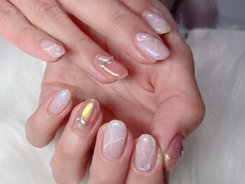 サロンズドゥー(Salon’s Doo)の写真/黄金町駅&阪東橋駅近くに移転OPEN！ゆったりソファ施術<爪に優しいフィルイン一層残し/自爪育成>初心者歓迎