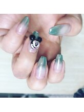 ヒトミネイルズ(Hitomi Nails)/