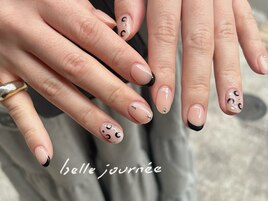 黒×ベージュ:mikako