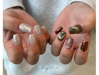 ネイルサロン ティフィン(tiffin)/～アシメニュアンスネイル～