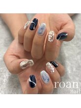 ロアンネイル(roan nail)/ネイビーデザイン