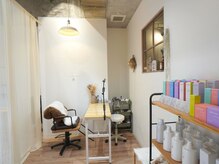 シームリーネイル(Seemly Nail)の雰囲気（カ-テンで仕切られております☆）