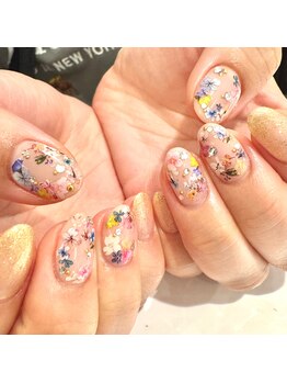 ハーティーネイル 自由が丘南口店(heartynail)/ワンカラー/押し花/カラフル