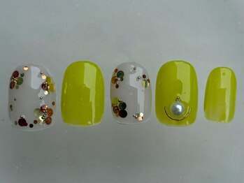 アイネイルズ 渋谷店(I nails)/お花ホログラムグリーン