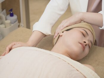 スレーン 上本町(Serein)の写真/理想のフェイスラインを実感*癒しの造形小顔巡リフト