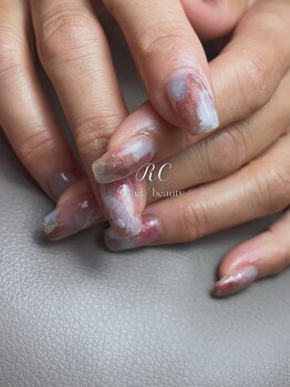 ネイルサロン ローズキュート シュシュ(NailSalon RoseCute chou chou)の写真/【デザインコース¥11000→¥9900】初回オフ無料!甘皮ドライケア付き◎30種類以上のデザインから選べる☆
