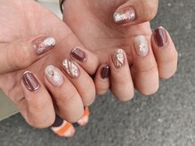 リタ ハマセン(LiTA. hamasen)/pink × mirror 担当:平岡