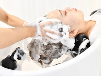 ナオアート(NAO-ART)の写真/お疲れの方に！オーダーメイドヘッドスパ80分コース￥10,500☆頭皮をもみほぐし疲れ解消♪エステ効果も◎