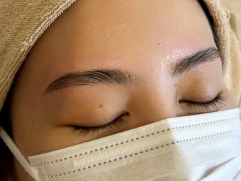 ルモ アイデザイン(lumo eyedesign)/ハリウッドブロウリフト