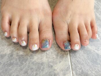 テラス(TERRACE)/ゴージャス天然石フットネイル