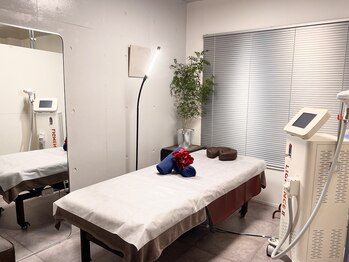 サロン タカオ(salon TAKAO)の写真/【完全都度払い制★】コース契約なし◎必要な時に必要な分だけ。自分のペースで理想のツルスベ肌へ♪