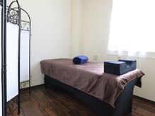 メガミ アイラッシュラウンジ(MEGAMI EYELASH LOUNGE)/ベッドタイプ&リクライニング♪