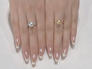 ミュウミュウ(miumiu)/冬限定ネイル特集