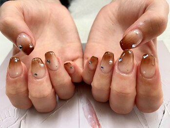 ネイル サロン ヴェレッド(Nail Salon VERED)/ストーンネイル