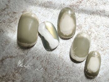 ブルーエヌ(BLUE N)/にじみニュアンスネイル