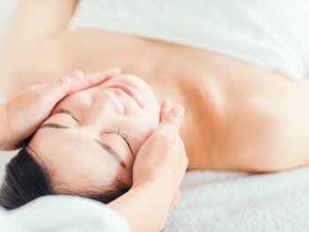 アンティアージュ 今泉店(antiage)の写真/antiage今泉店がOPEN♪SNSなどで話題の美容成分を肌の奥深くまで導入できるフェイシャルメニューが充実♪