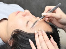 メンズアイブロウ/メンズ眉毛/メンズ眉毛パーマ/西宮北口駅