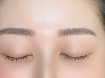 アイラッシュアンドネイルスタジオ ゼン カラスマ(eyelash&nail studio Zen Karasuma)/自眉毛を活かしたWAX