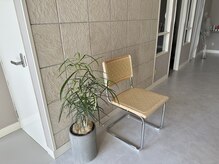 ソワン(SOIN)の雰囲気(ベージュを基調とした、広々とした落ち着きのある空間。)