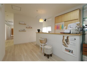 ネイルアンドアイラッシュサロン アイ (Ai)/初芝駅すぐ★