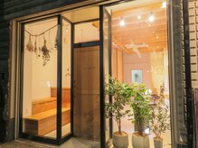 アン(ann)の雰囲気（木目調が落ち着くプライベート空間♪贅沢時間をご提案♪）