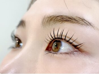 ヴォーグ(Vogue)の写真/【毛質改善★まつげパーマ¥4400】マツパ技術があるから…100種以上のロッドで100通り以上の多彩な仕上がり!