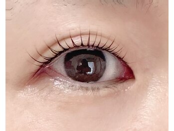 エム(M)/まつげパーマ/パリジェンヌ