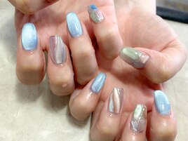 個性派キレイめマグネットネイル